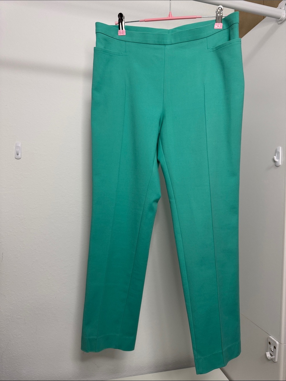 Arkis Punto Turquoise Green Side Zip Capri Pants